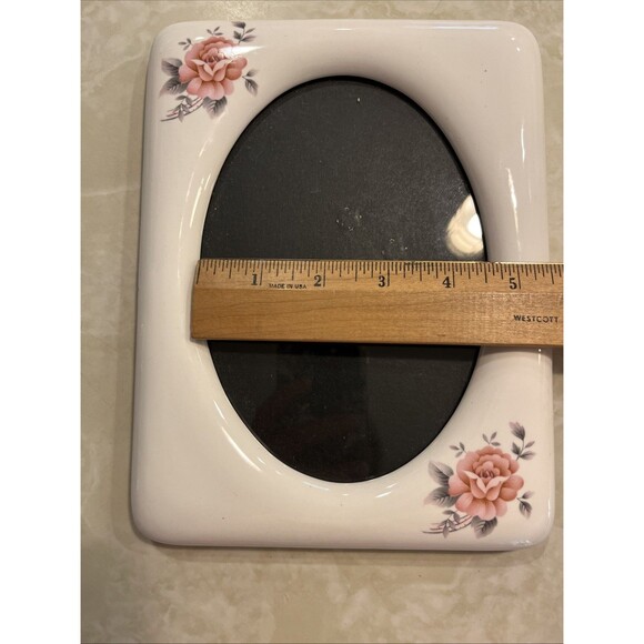 Vtg Ceramic Victorian Rose 8.75x6.75 Photo Frame Oval Inset Tabletop White - Picture 9 of 9